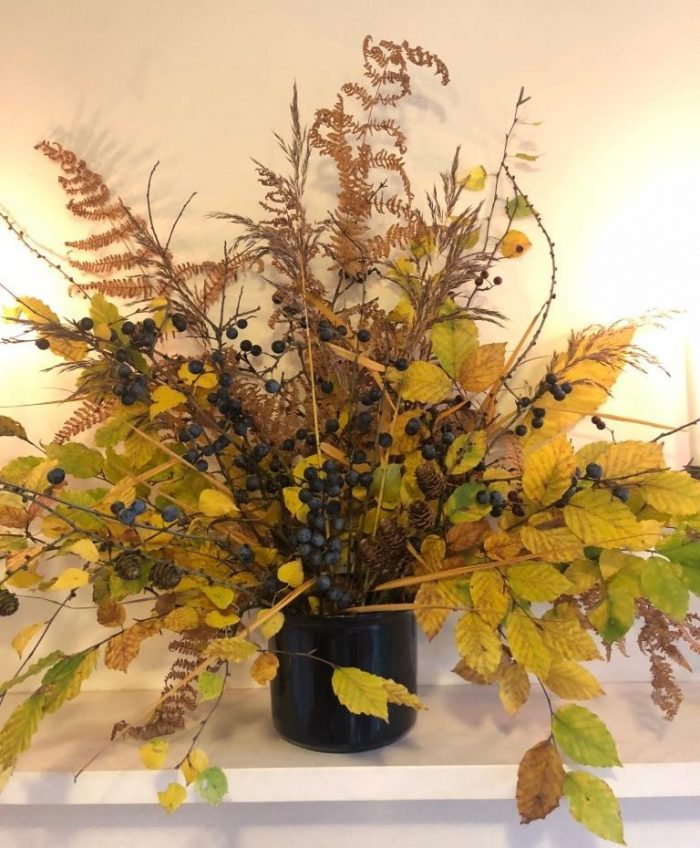Autumn decoration for the mantlepiece.